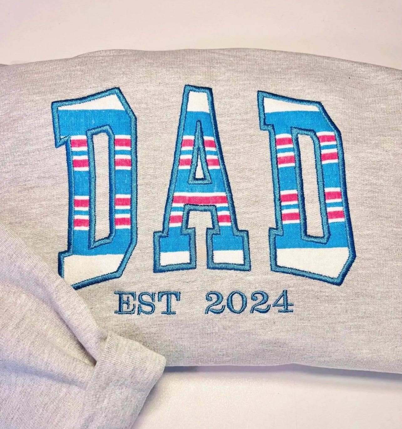 Personalized Keepsake Hoodie /Sweater - DAD, PAPA, GRANDPA, ABUELO “Est. Year” (Optional)