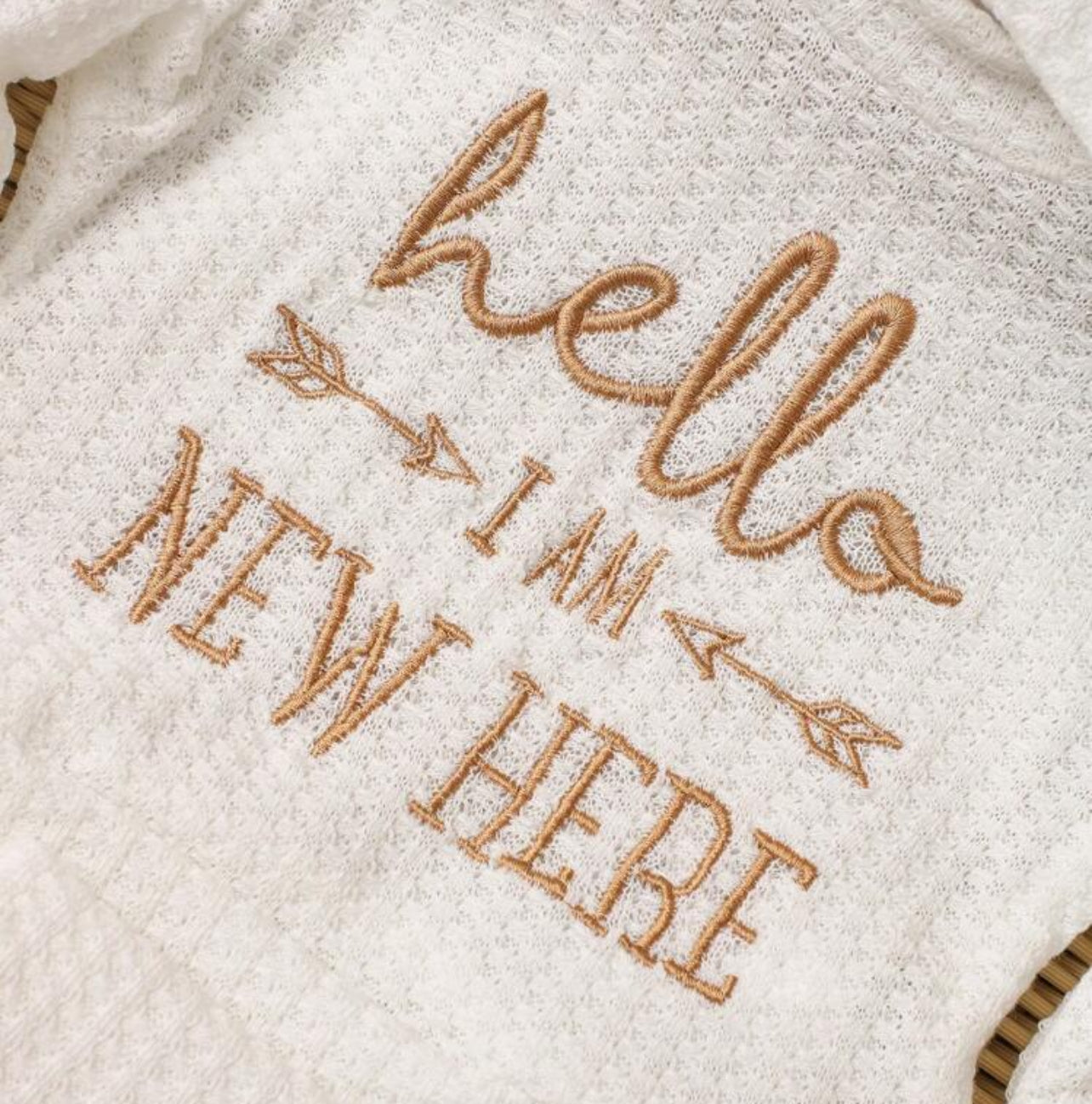 Cozy Newborn “HELLO” Embroidered 3‑Piece Newborn Photo Outfit