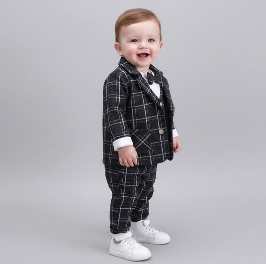 3-Piece Classic Tuxedo Set Stylish Vest & Pants & Coat