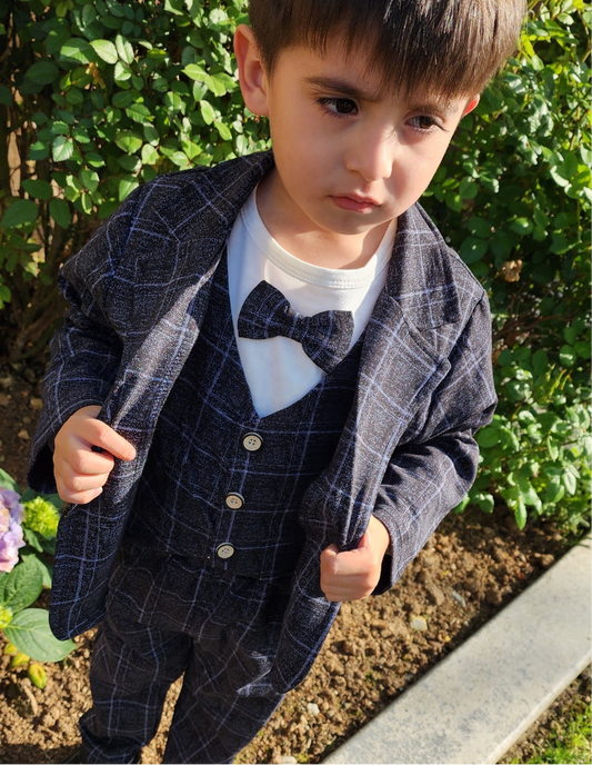 3-Piece Classic Tuxedo Set Stylish Vest & Pants & Coat